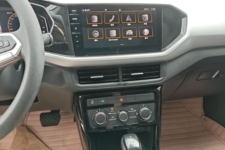 Used Volkswagen Tacqua 2021 1.5L Automatic Yue Zhi Lian Edition Audio And AC Panel
