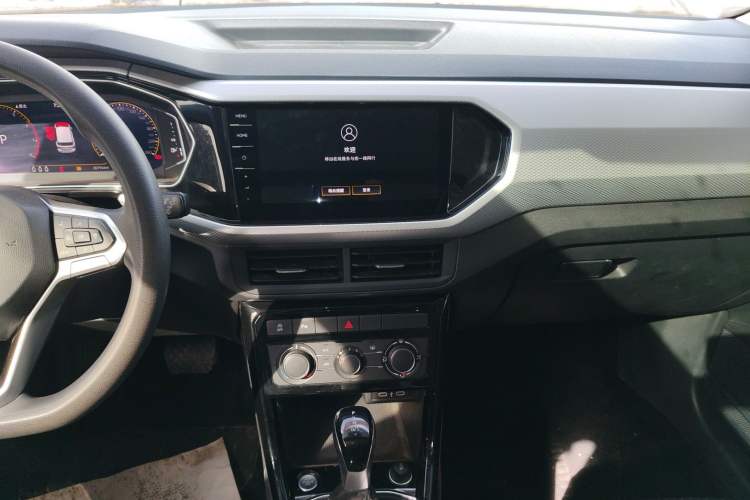 Used Volkswagen Tacqua 2021 1.5L Automatic Yue Zhi Lian Edition Audio And AC Panel