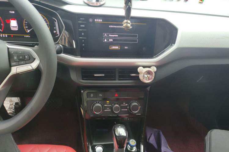 Used Volkswagen Tacqua 2021 1.5L Automatic Yue Zhi Lian Edition Audio And AC Panel
