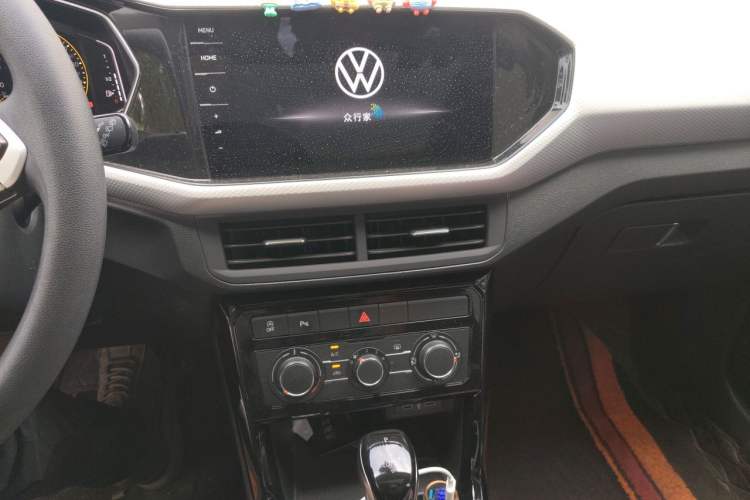 Used Volkswagen Tacqua 2021 1.5L Automatic Yue Zhi Lian Edition Audio And AC Panel