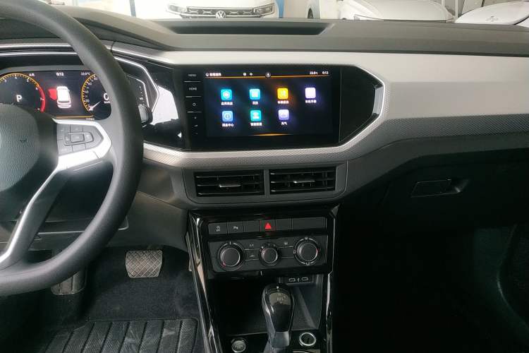 Used Volkswagen Tacqua 2021 1.5L Automatic Yue Zhi Lian Edition Audio And AC Panel