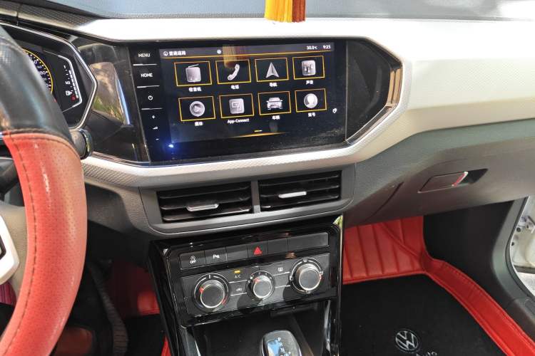 Used Volkswagen Tacqua 2021 1.5L Automatic Yue Zhi Lian Edition Audio And AC Panel