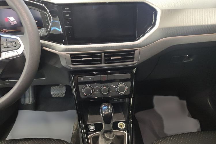 Used Volkswagen Tacqua 2021 1.5L Automatic Yue Zhi Lian Edition Audio And AC Panel