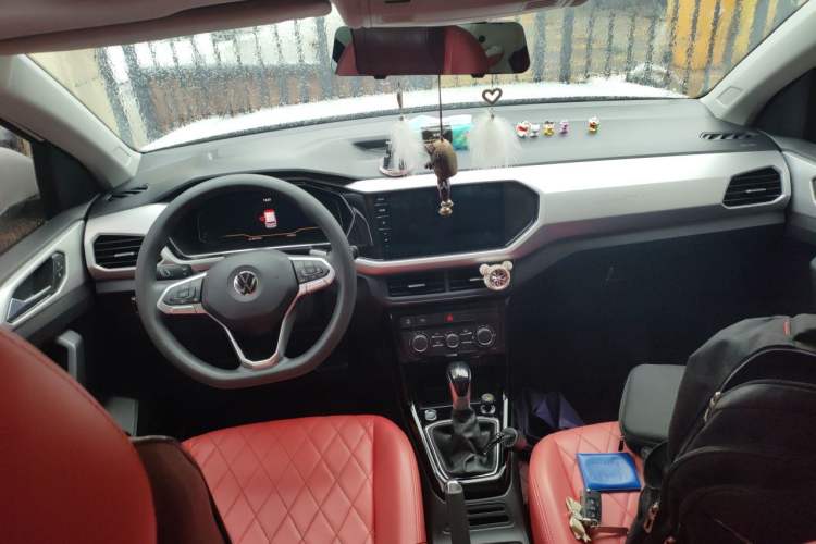 Used Volkswagen Tacqua 2021 1.5L Automatic Yue Zhi Lian Edition Center Console
