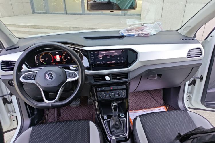 Used Volkswagen Tacqua 2021 1.5L Automatic Yue Zhi Lian Edition Center Console