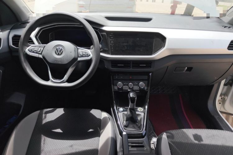 Used Volkswagen Tacqua 2021 200TSI DSG JoyConnect Edition Center Console