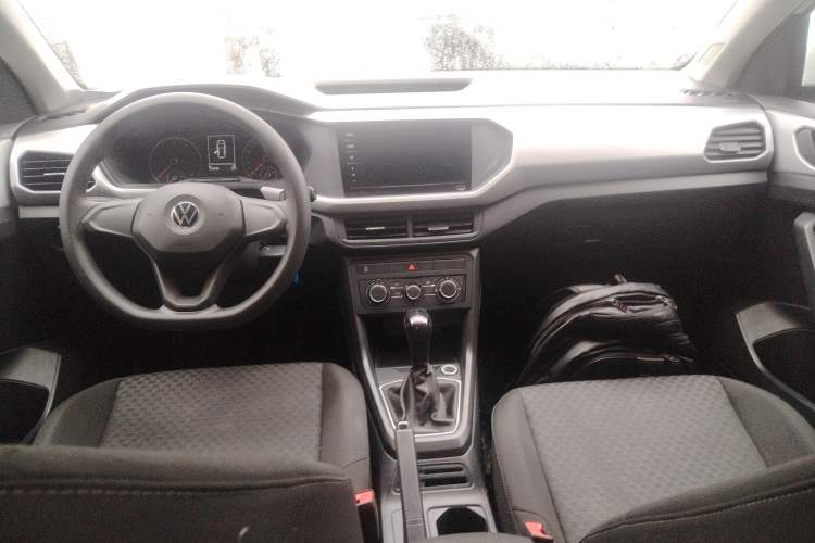 Used Volkswagen Tacqua 2021 1.5L Automatic Shangzhilian Edition Center Console