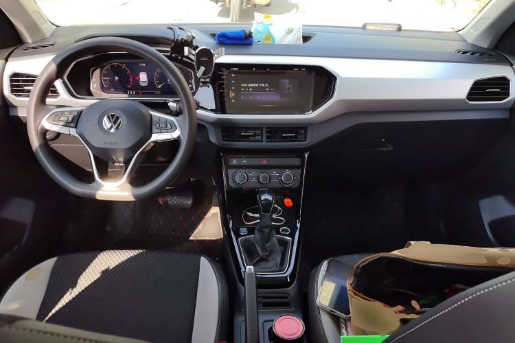 Used Volkswagen Tacqua 2021 1.5L Automatic Yue Zhi Lian Edition Center Console