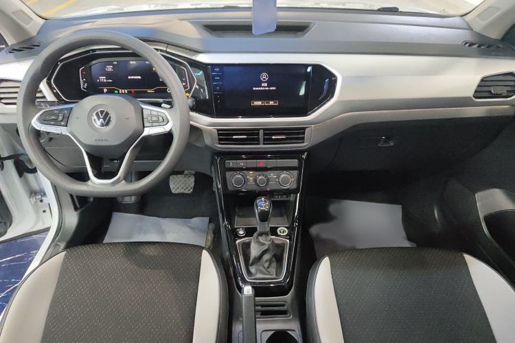 Used Volkswagen Tacqua 2021 1.5L Automatic Yue Zhi Lian Edition Center Console