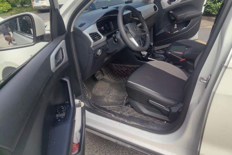 Used Volkswagen Tacqua 2021 1.5L Automatic Yue Zhi Lian Edition Driver Seat