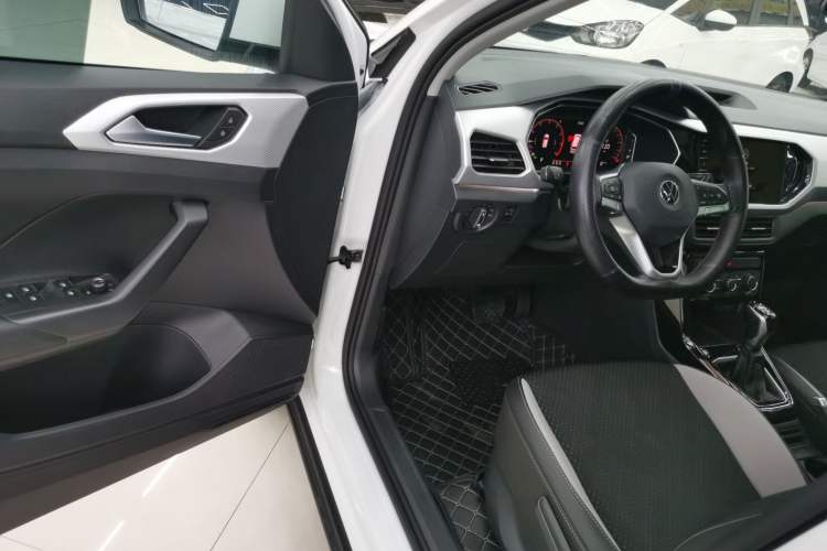 Used Volkswagen Tacqua 2021 1.5L Automatic Yue Zhi Lian Edition Driver Seat