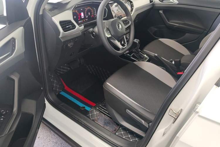 Used Volkswagen Tacqua 2021 1.5L Automatic Yue Zhi Lian Edition Driver Seat