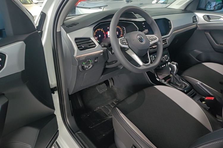 Used Volkswagen Tacqua 2021 1.5L Automatic Yue Zhi Lian Edition Driver Seat
