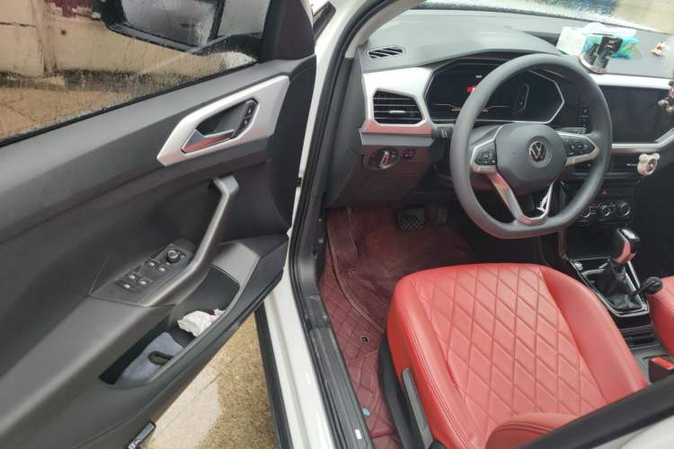 Used Volkswagen Tacqua 2021 1.5L Automatic Yue Zhi Lian Edition Driver Seat