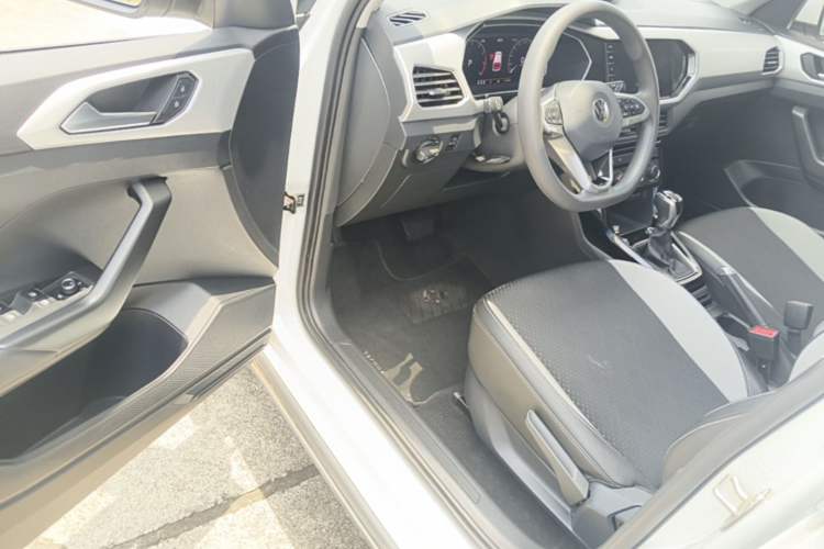 Used Volkswagen Tacqua 2021 1.5L Automatic Yue Zhi Lian Edition Driver Seat