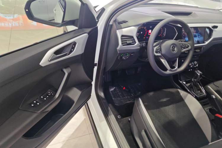 Used Volkswagen Tacqua 2021 1.5L Automatic Yue Zhi Lian Edition Driver Seat