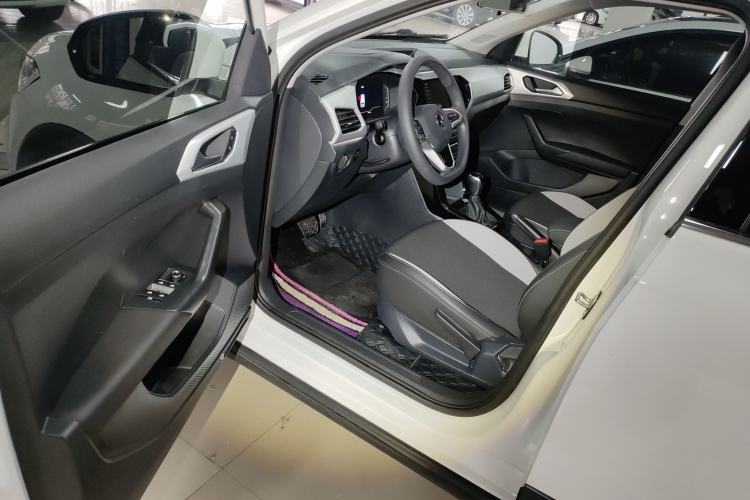 Used Volkswagen Tacqua 2021 1.5L Automatic Yue Zhi Lian Edition Driver Seat