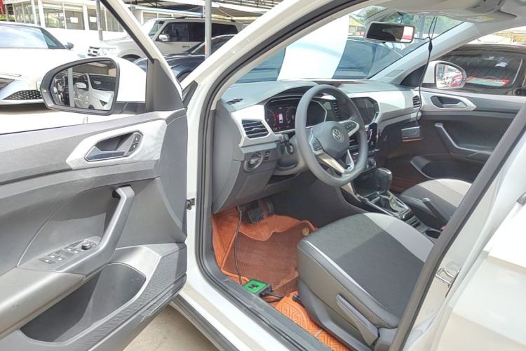 Used Volkswagen Tacqua 2021 1.5L Automatic Yue Zhi Lian Edition Driver Seat