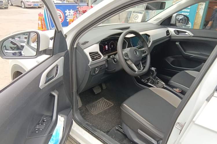 Used Volkswagen Tacqua 2021 1.5L Automatic Yue Zhi Lian Edition Driver Seat