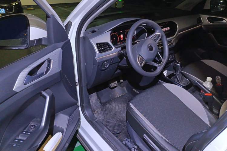 Used Volkswagen Tacqua 2021 1.5L Automatic Yue Zhi Lian Edition Driver Seat