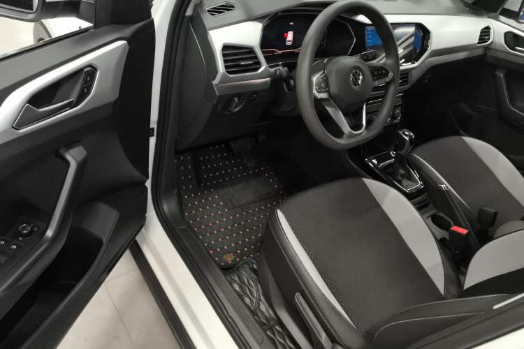 Used Volkswagen Tacqua 2021 1.5L Automatic Yue Zhi Lian Edition Driver Seat