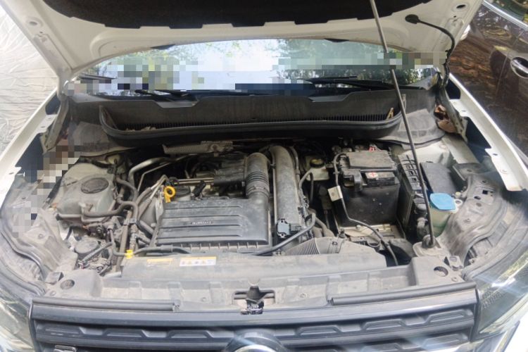 Used Volkswagen Tacqua 2021 280TSI DSG R-Line Connected Version Engine Bay