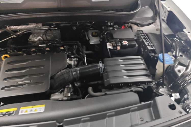 Used Volkswagen Tacqua 2021 1.5L Automatic 30th Anniversary Edition Engine Bay Left