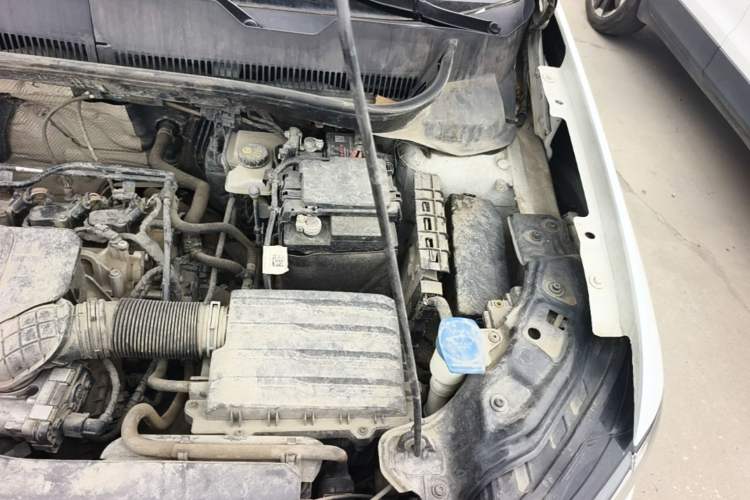 Used Volkswagen Tacqua 2021 1.5L Automatic 30th Anniversary Edition Engine Bay Left