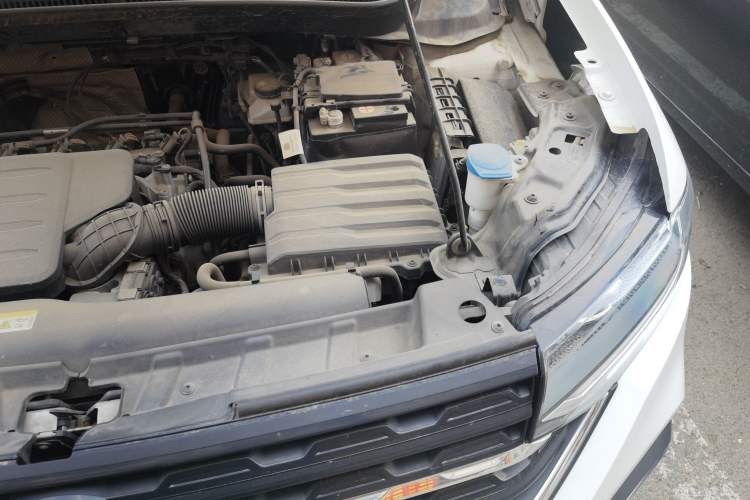 Used Volkswagen Tacqua 2021 1.5L Automatic Yue Zhi Lian Edition Engine Bay Left