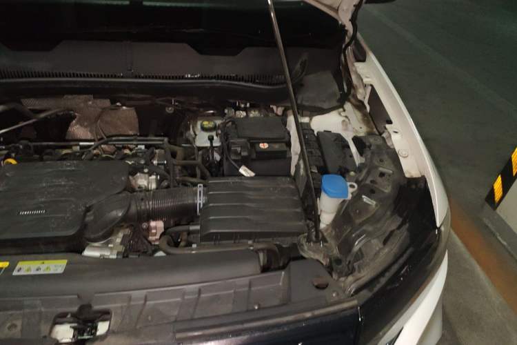 Used Volkswagen Tacqua 2021 1.5L Automatic 30th Anniversary Edition Engine Bay Left