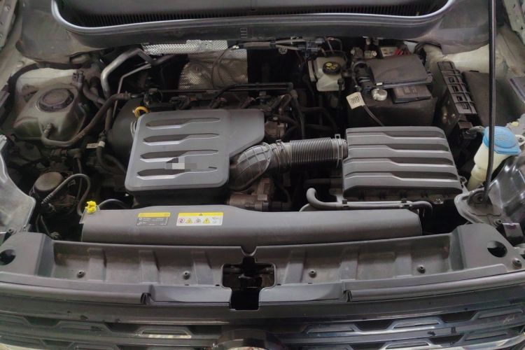 Used Volkswagen Tacqua 2021 200TSI DSG JoyConnect Edition Engine Bay