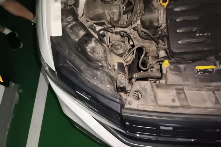 Used Volkswagen Tacqua 2021 1.5L Automatic Yue Zhi Lian Edition Engine Bay Right