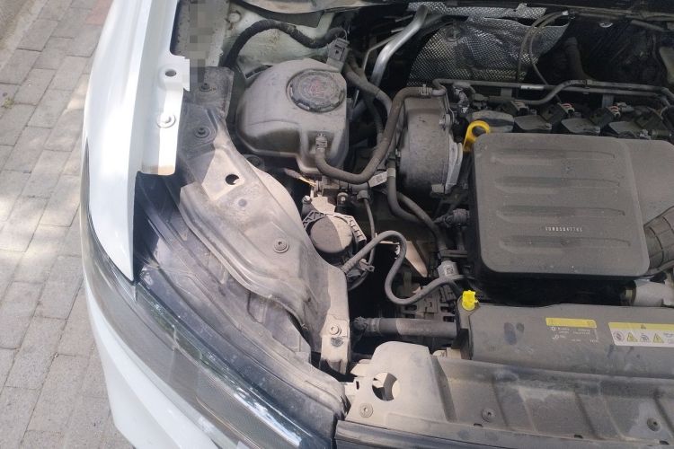 Used Volkswagen Tacqua 2021 1.5L Automatic Shangzhilian Edition Engine Bay Right