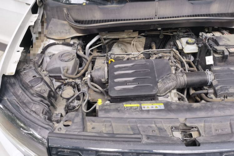 Used Volkswagen Tacqua 2021 1.5L Automatic 30th Anniversary Edition Engine Bay Right