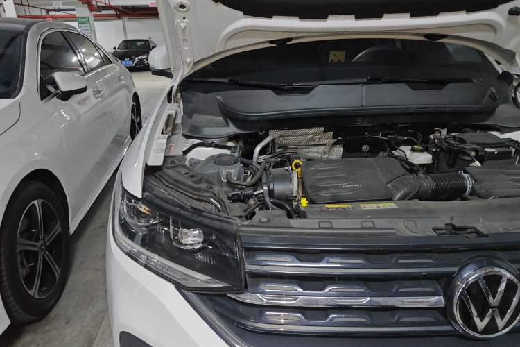 Used Volkswagen Tacqua 2021 1.5L Automatic Yue Zhi Lian Edition Engine Bay Right