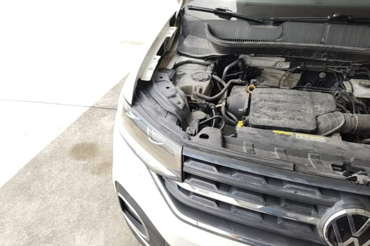 Used Volkswagen Tacqua 2021 1.5L Automatic 30th Anniversary Edition Engine Bay Right