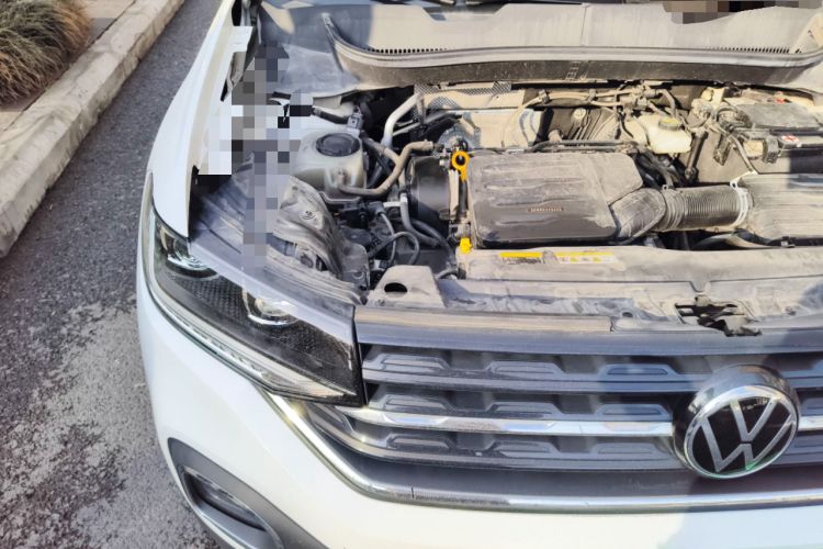 Used Volkswagen Tacqua 2021 1.5L Automatic 30th Anniversary Edition Engine Bay Right