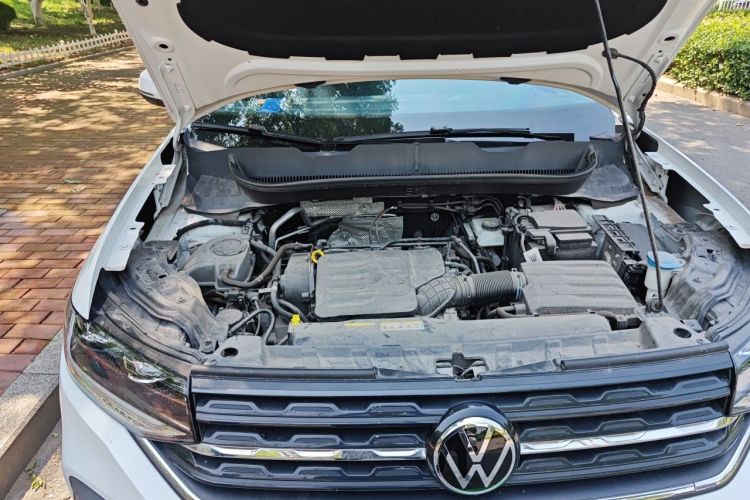Used Volkswagen Tacqua 2021 1.5L Automatic 30th Anniversary Edition Engine Bay Right