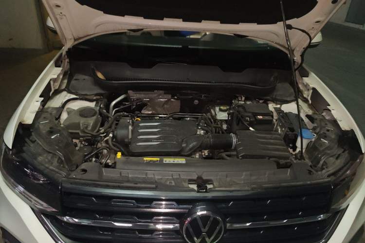Used Volkswagen Tacqua 2021 1.5L Automatic 30th Anniversary Edition Engine Bay