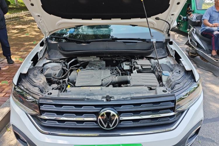 Used Volkswagen Tacqua 2021 1.5L Automatic 30th Anniversary Edition Engine Bay