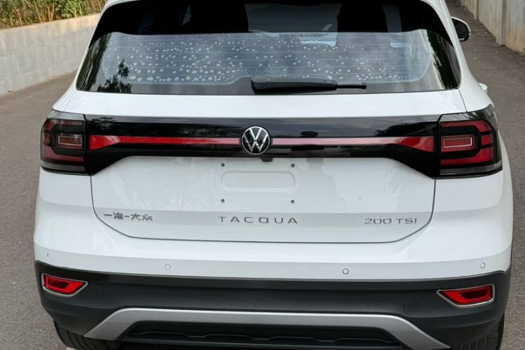 Used Volkswagen Tacqua 2021 200TSI DSG JoyConnect Edition Exterior 4