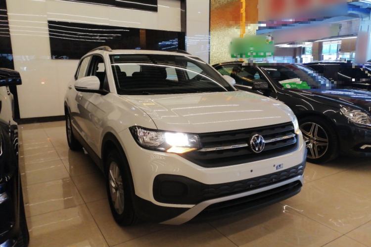 Used Volkswagen Tacqua 2021 1.5L Automatic Shangzhilian Edition Front Right 45 Deg