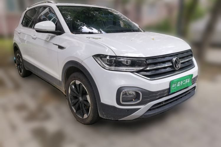 Used Volkswagen Tacqua 2021 1.5L Automatic 30th Anniversary Edition Front Right 45 Deg