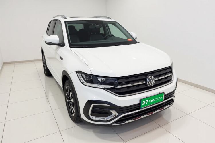 Used Volkswagen Tacqua 2021 280TSI DSG R-Line Connected Version Front Right 45 Deg