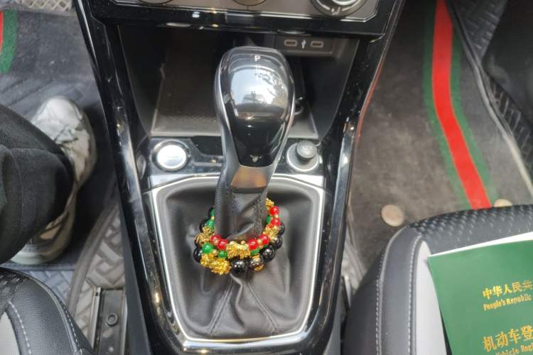 Used Volkswagen Tacqua 2021 1.5L Automatic Yue Zhi Lian Edition Gear Lever