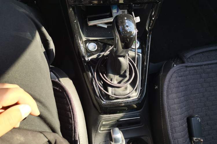 Used Volkswagen Tacqua 2021 1.5L Automatic Yue Zhi Lian Edition Gear Lever