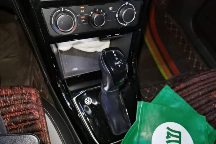 Used Volkswagen Tacqua 2021 1.5L Automatic Yue Zhi Lian Edition Gear Lever