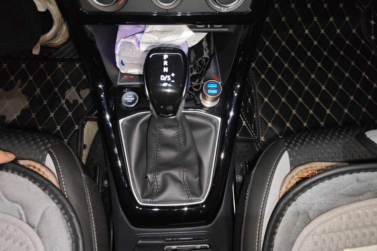 Used Volkswagen Tacqua 2021 1.5L Automatic Yue Zhi Lian Edition Gear Lever