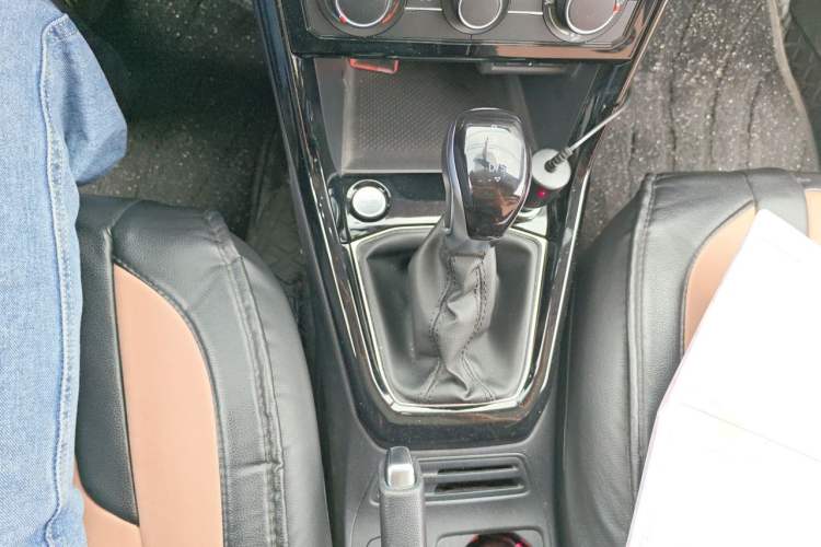 Used Volkswagen Tacqua 2021 1.5L Automatic Yue Zhi Lian Edition Gear Lever