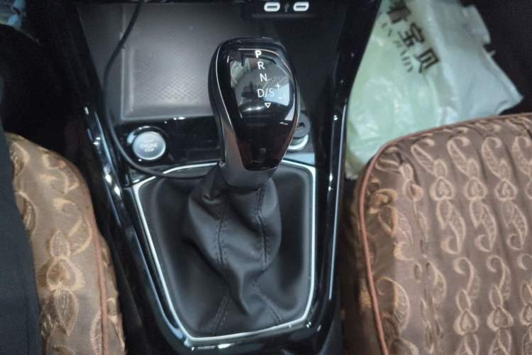 Used Volkswagen Tacqua 2021 1.5L Automatic Yue Zhi Lian Edition Gear Lever